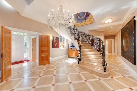 8 bedroom detached house for sale, Byron Drive, London, N2