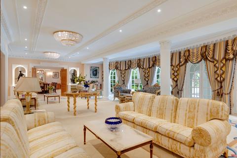 8 bedroom detached house for sale, Byron Drive, London, N2