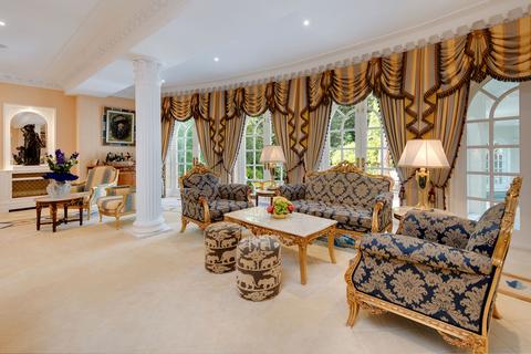 8 bedroom detached house for sale, Byron Drive, London, N2