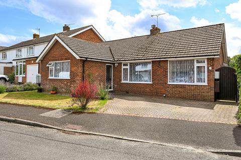 17 Cherry Tree Road, Charing Heath, Ashford, TN27 0BB