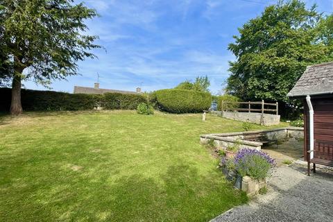 undefined, Cirencester