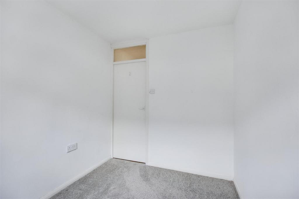 Bedroom 3 2.jpeg