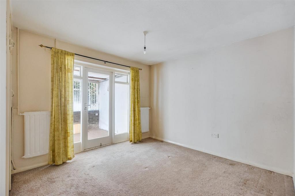 Bedroom 2 1.jpeg