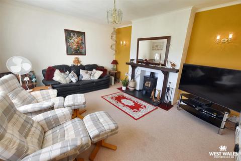 undefined, Hodgeston, Pembroke