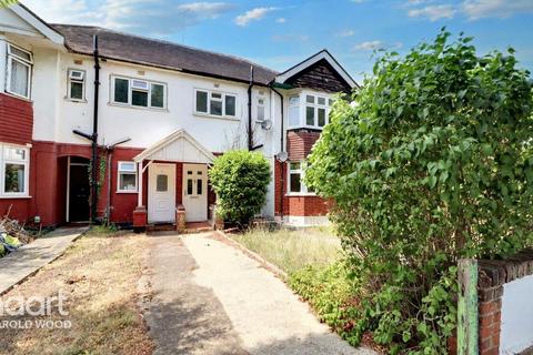 undefined, Avenue Road, Harold Wood