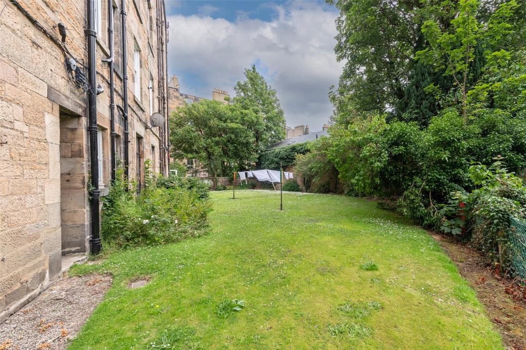 Millar Crescent 32