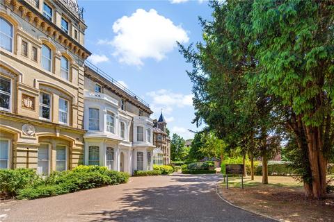 undefined, Langdon Park, Teddington