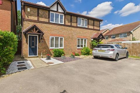 9 Aveling Close, Maidenbower, Crawley, RH10 7UR
