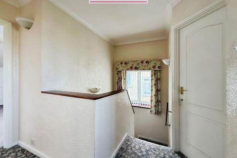 31 Kent Road, Longfield, DA3 7QR