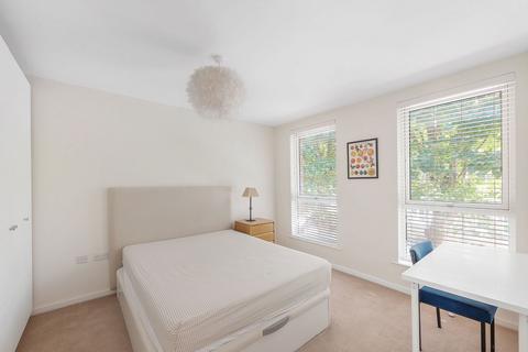 9 Rosenburg Road, London, W3 8GE