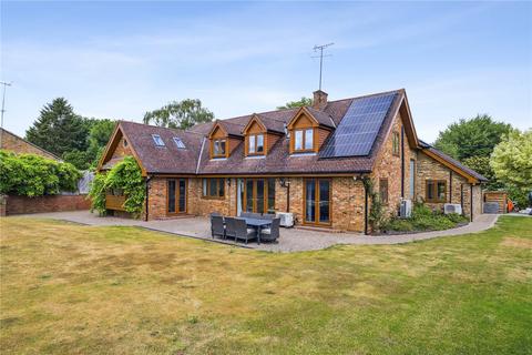 6 bedroom detached house for sale, Potten End Hill, Water End, Hemel Hempstead, Hertfordshire, HP1