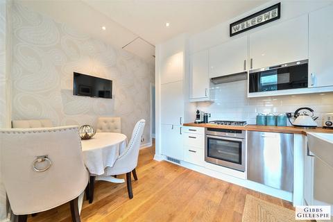 5a Sherborne Gardens, London, W13 8AS