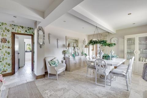 5 bedroom detached house for sale, Rabley Heath, Welwyn, Hertfordshire, AL6