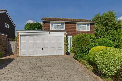 Bamford Close, Guarlford, Malvern