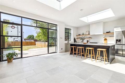 undefined, Killieser Avenue, London SW2
