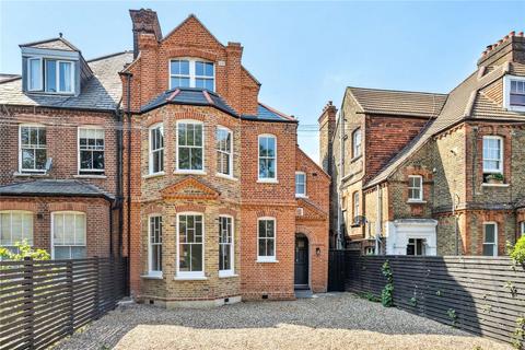 undefined, Killieser Avenue, London SW2