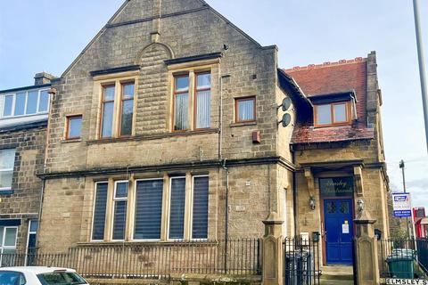 undefined, Elmsley Street, Steeton