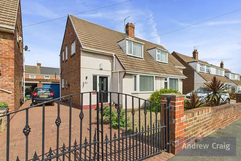 3 bedroom semi-detached house for sale, High Meadow, South Shields