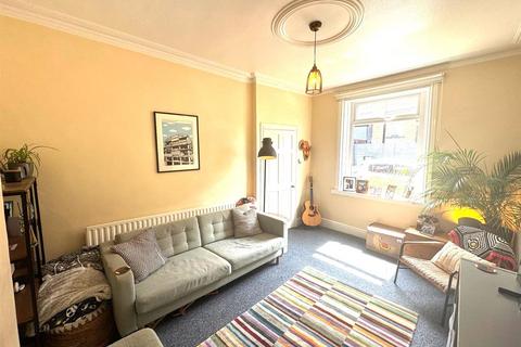 2 bedroom terraced house for sale, Pudsey