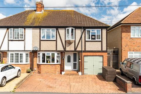 undefined, Fanshawe Crescent, Ware SG12