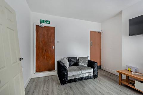 4 bedroom terraced house for sale, WINDERMERE ROAD, BIRMINGHAM B21