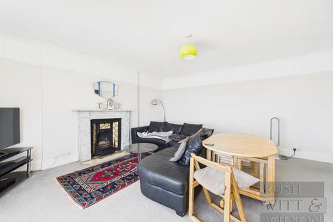 4 bedroom flat for sale, The Mount, St. Leonards-On-Sea