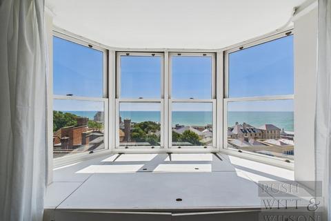 4 bedroom flat for sale, The Mount, St. Leonards-On-Sea