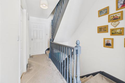 4 bedroom semi-detached house for sale, Sandringham Road, Brough