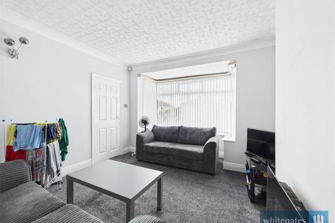 3 bedroom semi-detached house for sale, Wrose Road, Bradford, West Yorkshire, BD2