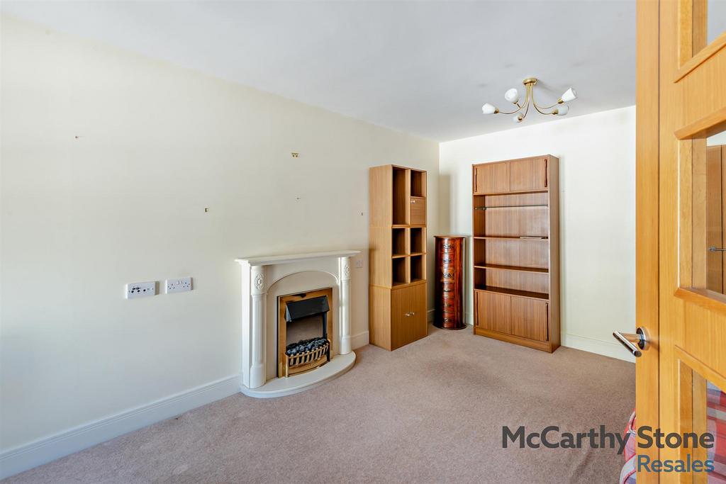 8656702-interior07-800.jpg