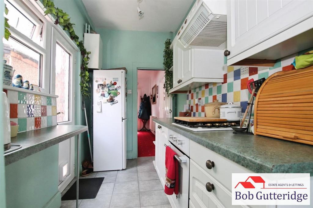 Fitted kitchen