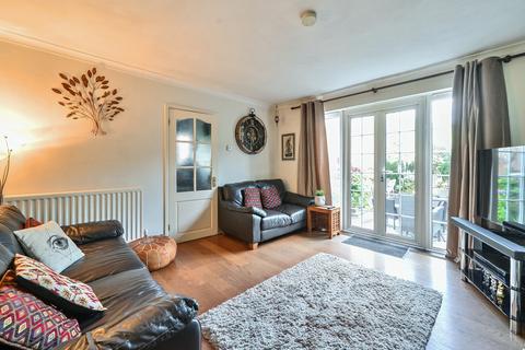 3 bedroom semi-detached house for sale, Beecroft Way, Bedfordshire LU6