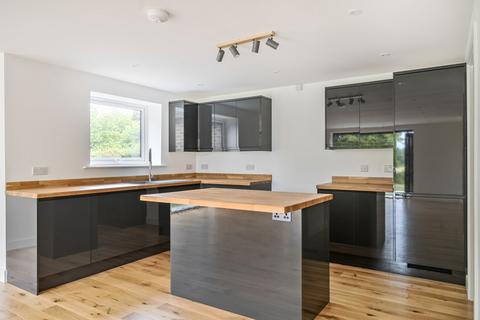4 bedroom semi-detached house for sale, Broadford Bridge Road, West Chiltington