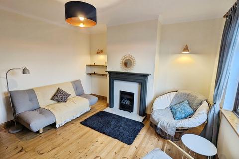 2 bedroom terraced house for sale, William Street, Morley LS27