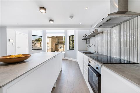 undefined, Caxton Road, Caxton Village, Shepherd's Bush W12