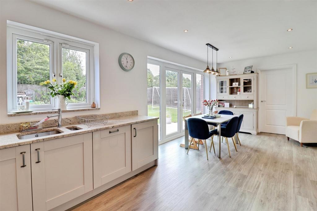 1b092068-IMG 0624-IMG 0626.jpg