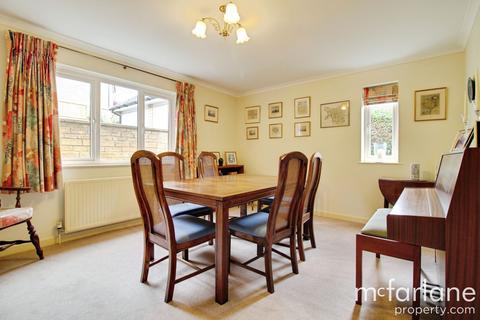 2 Mill Lane, Swindon, SN1 4HG