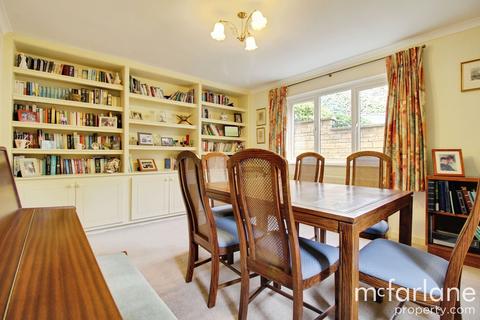 2 Mill Lane, Swindon, SN1 4HG