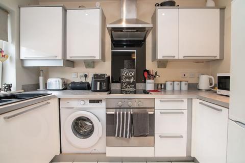 2 bedroom flat for sale, Mill Street, Kidderminster DY11
