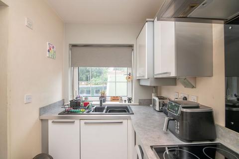 2 bedroom flat for sale, Mill Street, Kidderminster DY11