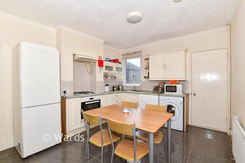 undefined, Tonbridge Road, Maidstone ME16