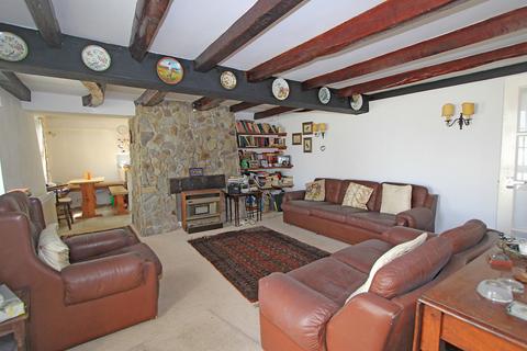 3 bedroom townhouse for sale, High Street , Alderney  GY9