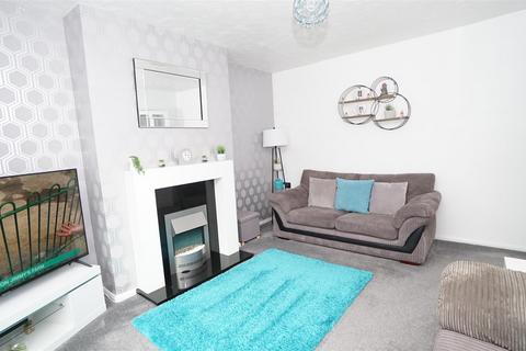 3 bedroom townhouse for sale, Acre Lane, Eccleshill, Bradford