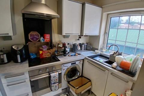 2 bedroom flat for sale, Mill Street, Kidderminster DY11