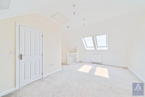 3 bedroom semi-detached house for sale, Threads Lane, Buckinghamshire MK18