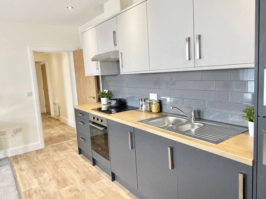 2 Bedroom Apartment