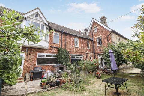 undefined, Victoria Road, Rushden NN10