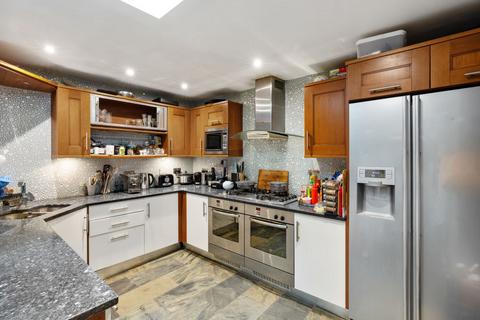3 bedroom flat for sale, The Pool Flat, 117-118 Marine Parade, Brighton, East Sussex, BN2 1DD