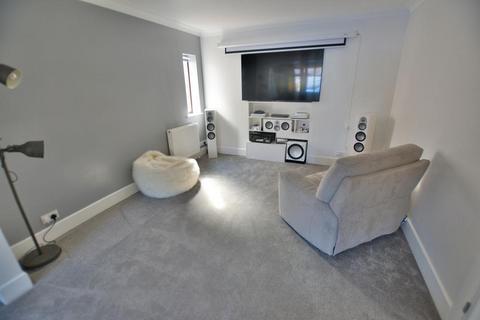 5 bedroom detached house for sale, Church Road, Ferndown