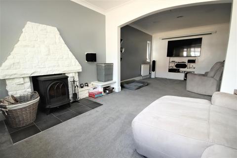 5 bedroom detached house for sale, Church Road, Ferndown